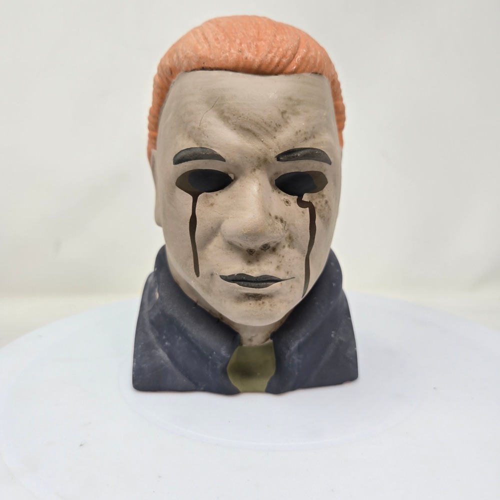 Michael Myers Chia Pet Halloween II Bleeding Eyes Ceramic Bust Planter Decor